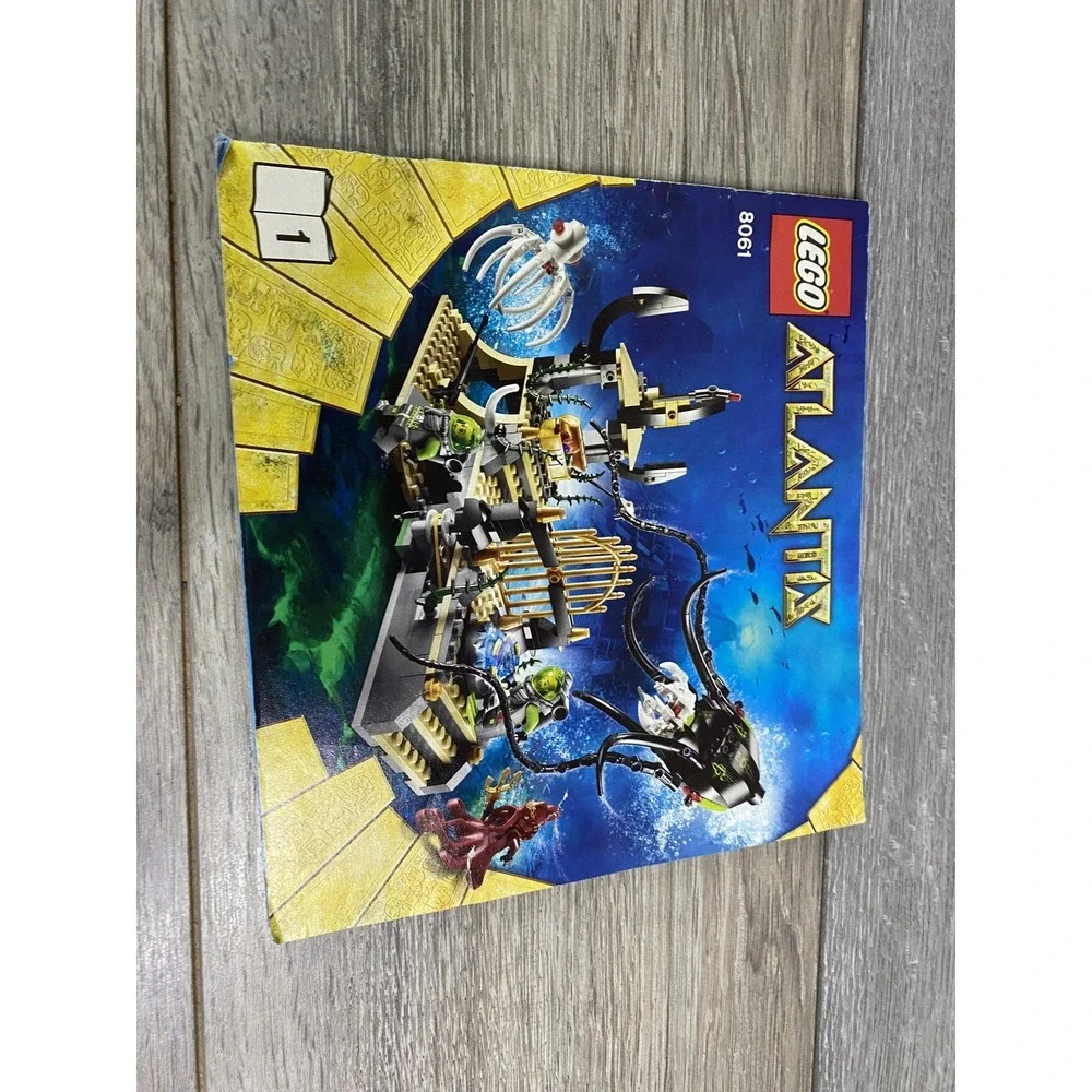 LEGO Atlantis 8061 Gateway Of The Squid Instruction Manual Booklet 1 2010 Set